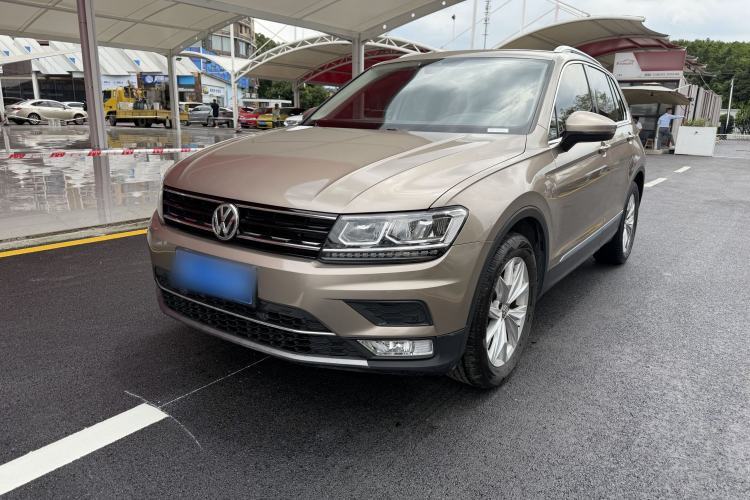 Used Volkswagen Tiguan 2017 330TSI All-Wheel-Drive Innovation Model Guazi used car, China used car export, Used car for sale, Used  cars, Cheapest cars for sale