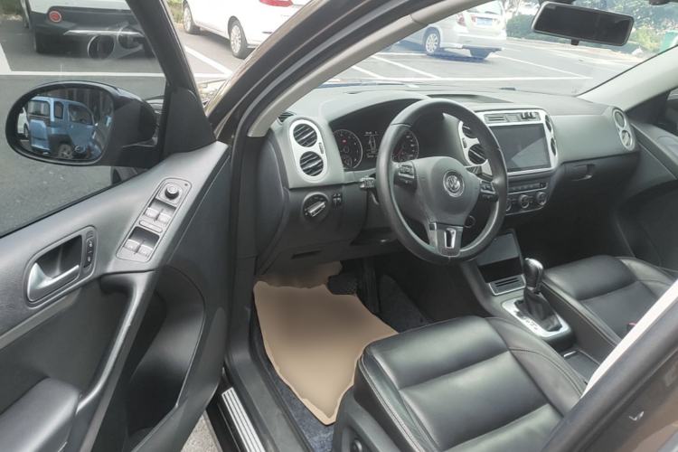 Used Volkswagen Tiguan 2017 300TSI Automatic Two-Wheel Drive Silk Road Comfort Edition Driver Seat