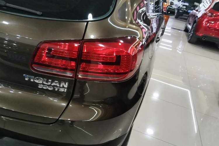 Used Volkswagen Tiguan 2017 300TSI Automatic Two-Wheel Drive Silk Road Comfort Edition Exterior 1