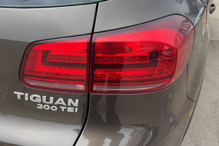 Used Volkswagen Tiguan 2017 300TSI Automatic Two-Wheel Drive Silk Road Comfort Edition Exterior 3