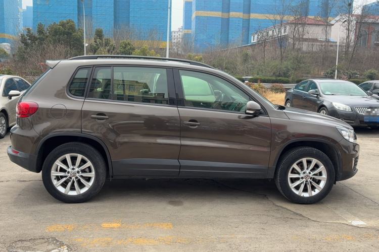 Used Volkswagen Tiguan 2017 300TSI Automatic Two-Wheel Drive Silk Road Comfort Edition Exterior 6