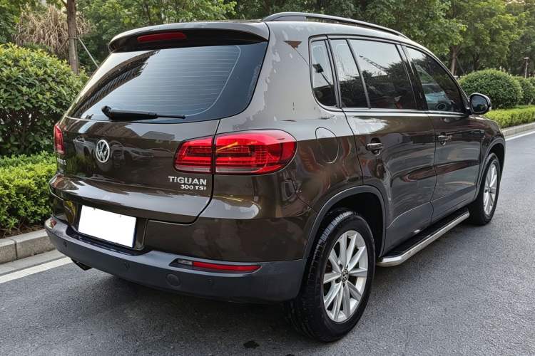 Used Volkswagen Tiguan 2017 300TSI Automatic Two-Wheel Drive Silk Road Comfort Edition Exterior 6