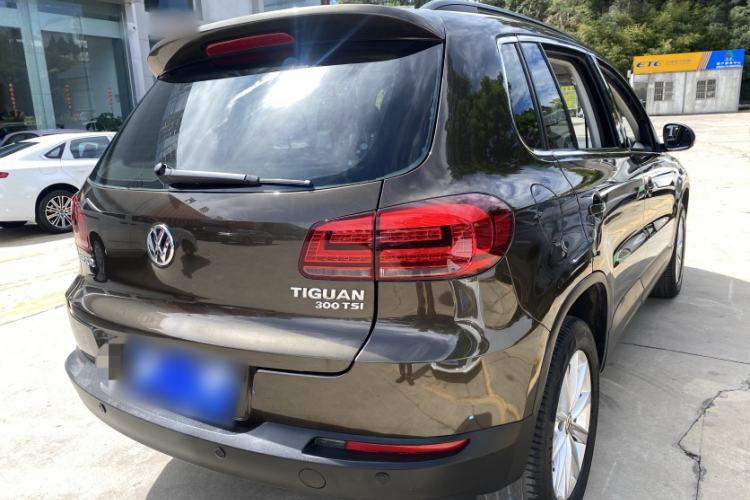 Used Volkswagen Tiguan 2017 300TSI Automatic Two-Wheel Drive Silk Road Comfort Edition Exterior 8