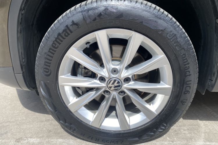 Used Volkswagen Tiguan 2017 300TSI Automatic Two-Wheel Drive Silk Road Comfort Edition Exterior 9