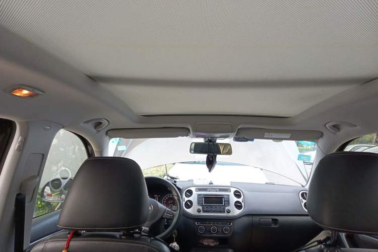 Used Volkswagen Tiguan 2017 300TSI Automatic Two-Wheel Drive Silk Road Luxury Edition Headliner