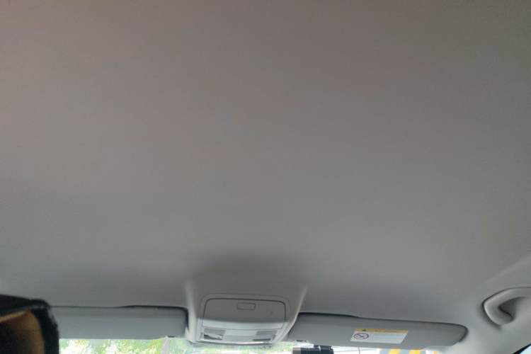 Used Volkswagen Tiguan 2017 300TSI Automatic Two-Wheel Drive Silk Road Luxury Edition Headliner