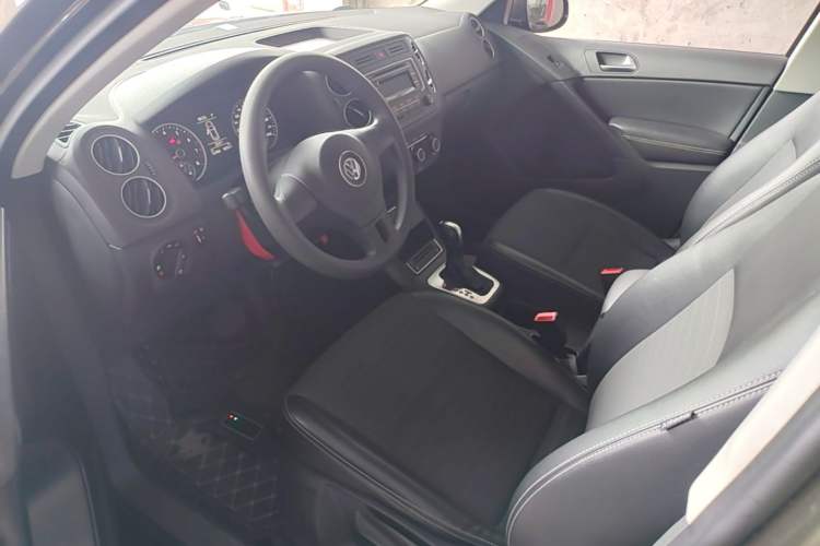 Used Volkswagen Tiguan 2017 300TSI Automatic Two-Wheel Drive Silk Road Luxury Edition Left Front Seat