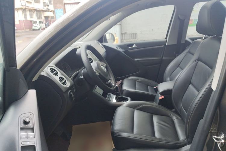 Used Volkswagen Tiguan 2017 300TSI Automatic Two-Wheel Drive Silk Road Comfort Edition Left Front Seat