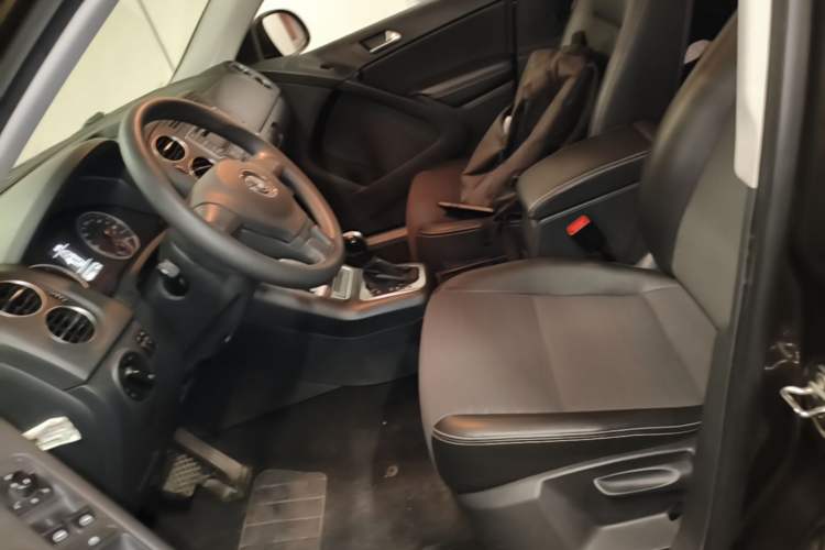 Used Volkswagen Tiguan 2017 300TSI Automatic Two-Wheel Drive Silk Road Luxury Edition Left Front Seat