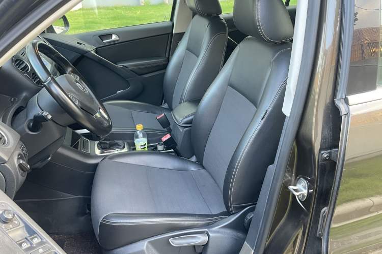 Used Volkswagen Tiguan 2017 300TSI Automatic Two-Wheel Drive Silk Road Luxury Edition Left Front Seat