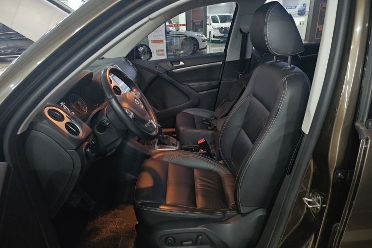 Used Volkswagen Tiguan 2017 300TSI Automatic Two-Wheel Drive Silk Road Comfort Edition Left Front Seat