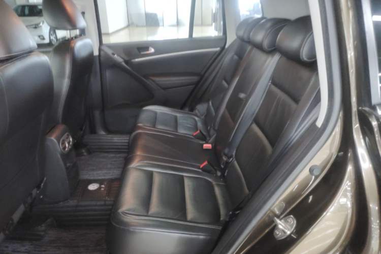 Used Volkswagen Tiguan 2017 300TSI Automatic Two-Wheel Drive Silk Road Comfort Edition Left Rear Seat