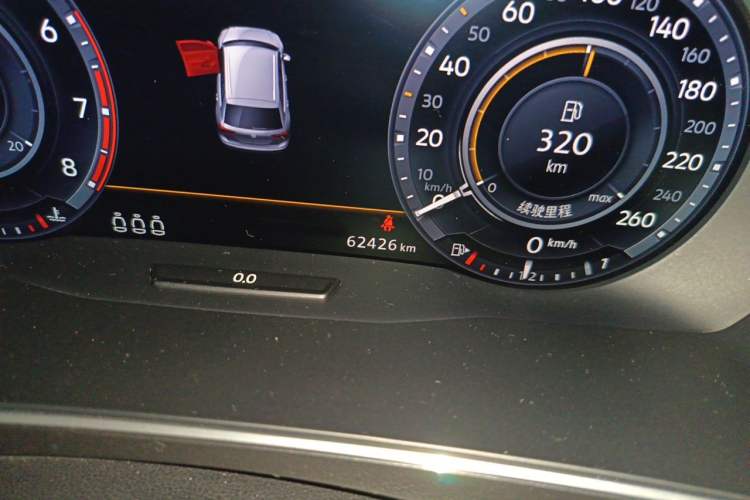 Used Volkswagen Tiguan 2017 330TSI All-Wheel-Drive Innovation Model Odometer Close Up