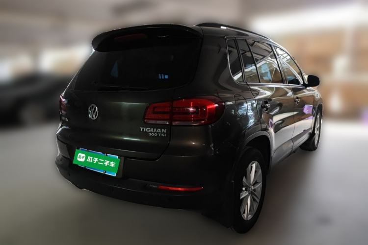 Used Volkswagen Tiguan 2017 300TSI Automatic Two-Wheel Drive Silk Road Luxury Edition Rear Right 45 Deg