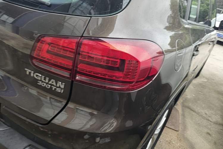 Used Volkswagen Tiguan 2017 300TSI Automatic Two-Wheel Drive Silk Road Comfort Edition Right Rear Taillight