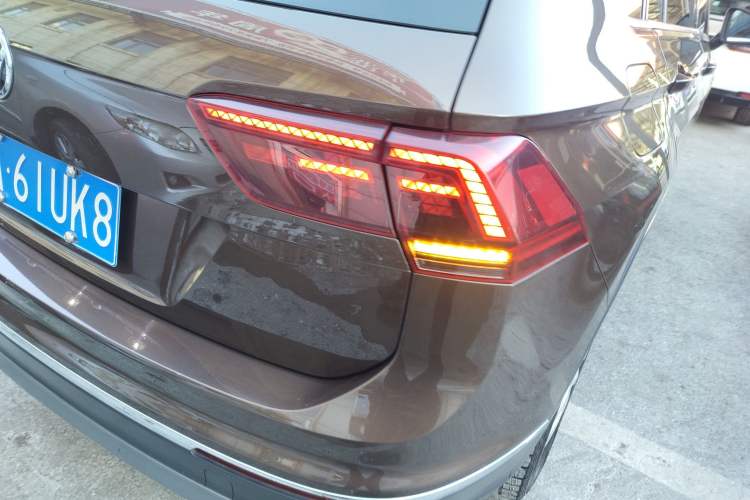 Used Volkswagen Tiguan 2017 330TSI All-Wheel-Drive Innovation Model Right Rear Taillight