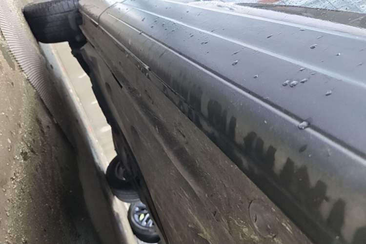 Used Volkswagen Tiguan 2017 300TSI Automatic Two-Wheel Drive Silk Road Comfort Edition Right Side Sill