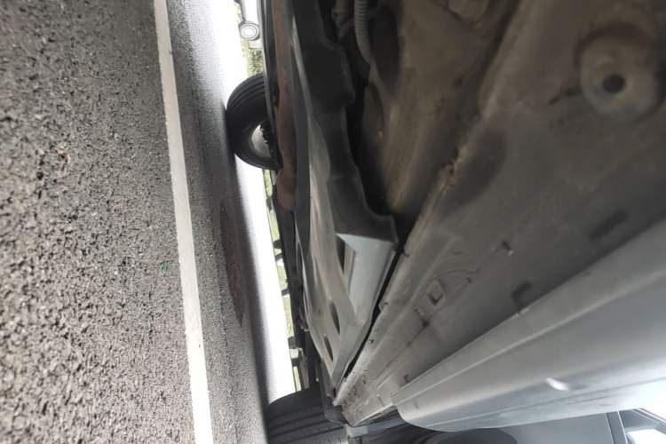 Used Volkswagen Tiguan 2017 300TSI Automatic Two-Wheel Drive Silk Road Comfort Edition Right Side Sill