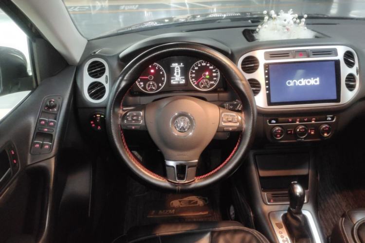 Used Volkswagen Tiguan 2017 300TSI Automatic Two-Wheel Drive Silk Road Comfort Edition Steering Wheel