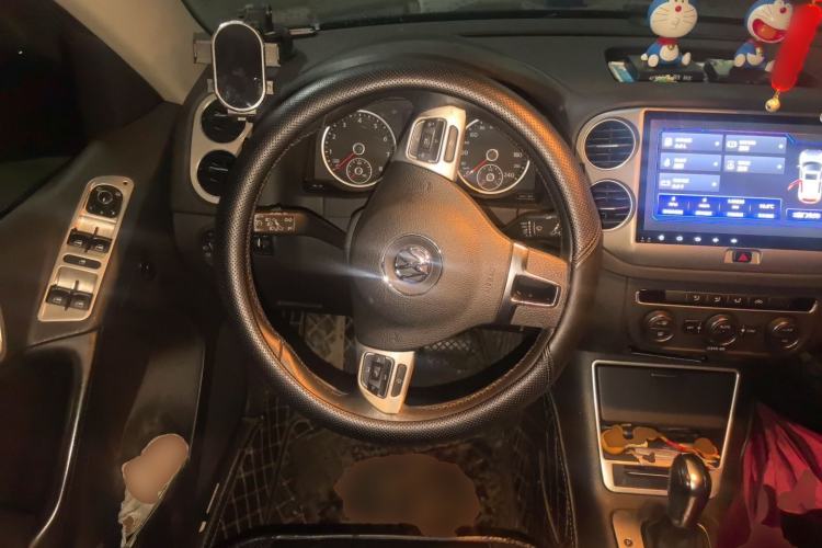 Used Volkswagen Tiguan 2017 300TSI Automatic Two-Wheel Drive Silk Road Comfort Edition Steering Wheel