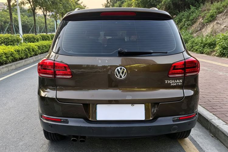 Used Volkswagen Tiguan 2017 300TSI Automatic Two-Wheel Drive Silk Road Comfort Edition Trunk