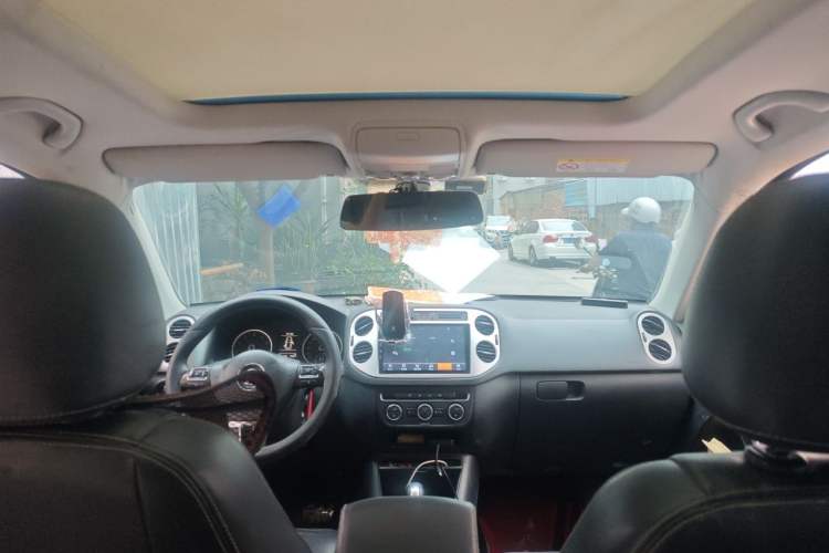 Used Volkswagen Tiguan 2017 300TSI Automatic Two-Wheel Drive Silk Road Comfort Edition Headliner