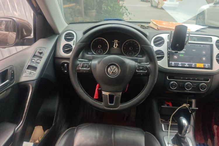 Used Volkswagen Tiguan 2017 300TSI Automatic Two-Wheel Drive Silk Road Comfort Edition Steering Wheel