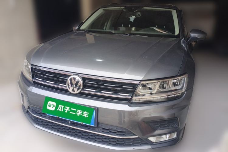 Ojetý Volkswagen Tiguan 2017 330TSI All-Wheel-Drive Innovation Model Guazi used car, China used car export, Used car for sale, Used  cars, Cheapest cars for sale