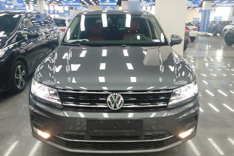 Used Volkswagen Tiguan 2017 330TSI All-Wheel-Drive Innovation Model Front