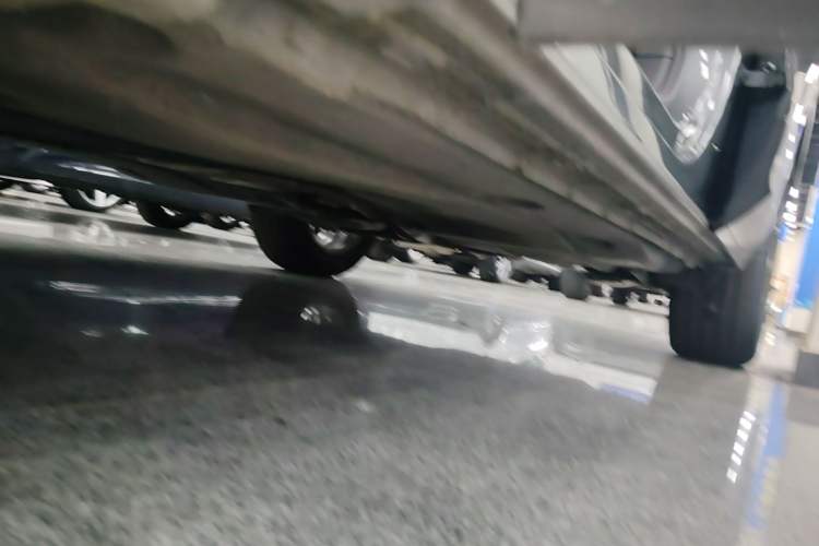 Used Volkswagen Tiguan 2017 330TSI All-Wheel-Drive Innovation Model Left Side Sill
