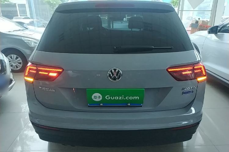 Used Volkswagen Tiguan 2017 280TSI Two-Wheel-Drive Elite Version Rear
