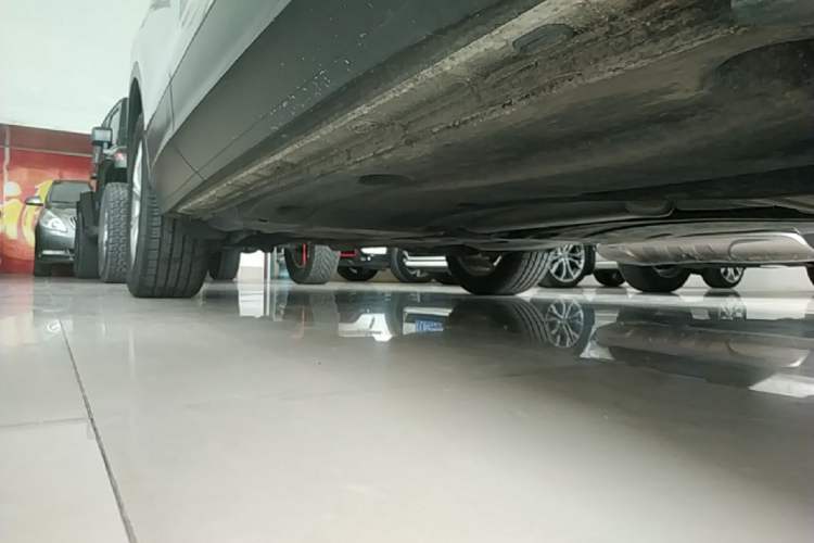 Used Volkswagen Tiguan 2017 280TSI Two-Wheel-Drive Elite Version Right Side Sill