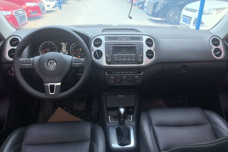Used Volkswagen Tiguan 2017 300TSI Automatic Two-Wheel Drive Silk Road Comfort Edition Interior 3