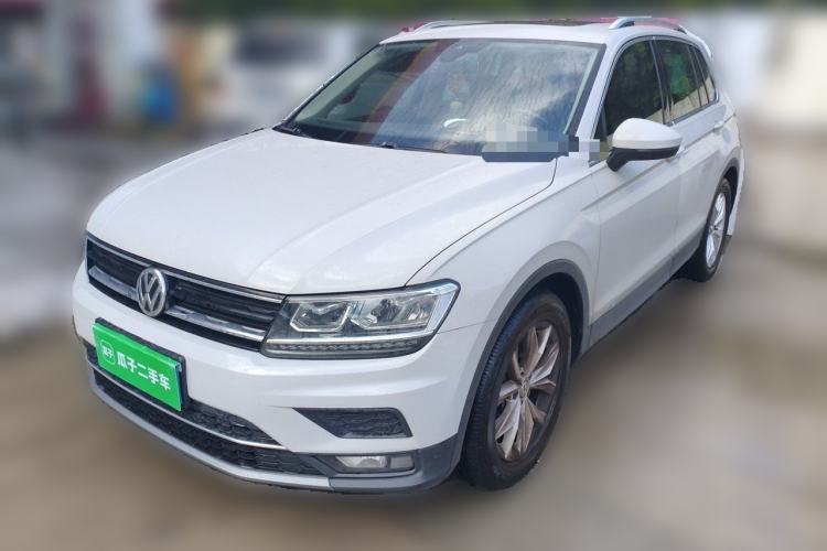 Used Volkswagen Tiguan 2017 330TSI All-Wheel-Drive Innovation Model Guazi used car, China used car export, Used car for sale, Used  cars, Cheapest cars for sale