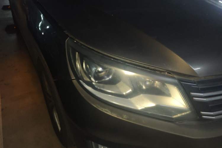 Used Volkswagen Tiguan 2017 300TSI Automatic Two-Wheel Drive Silk Road Comfort Edition Right Front Headlight