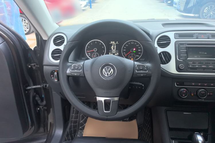Used Volkswagen Tiguan 2017 300TSI Automatic Two-Wheel Drive Silk Road Comfort Edition Steering Wheel