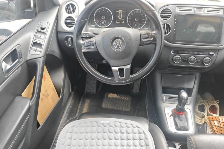 Used Volkswagen Tiguan 2017 300TSI Automatic Two-Wheel Drive Silk Road Comfort Edition Steering Wheel