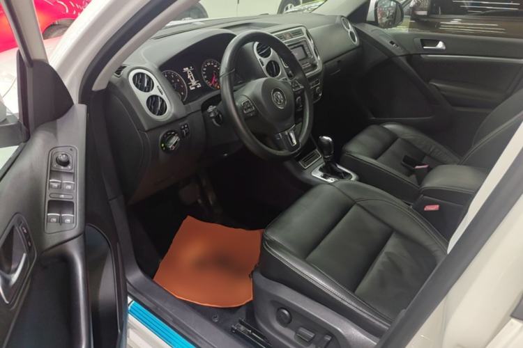 Used Volkswagen Tiguan 2017 300TSI Automatic Two-Wheel Drive Silk Road Comfort Edition Driver Seat
