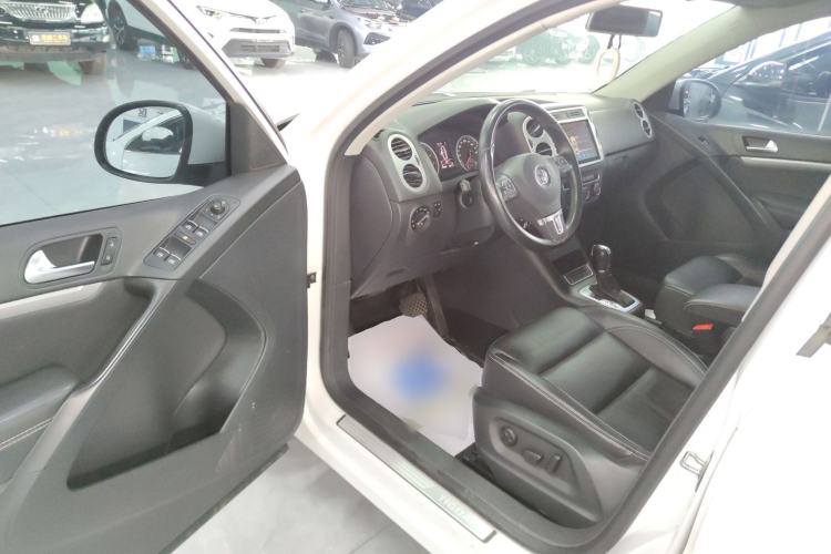 Used Volkswagen Tiguan 2017 300TSI Automatic Two-Wheel Drive Silk Road Comfort Edition Driver Seat