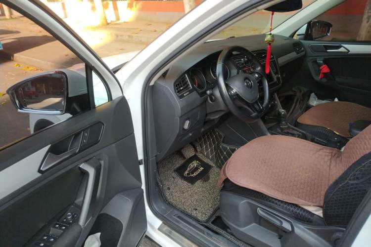 Used Volkswagen Tiguan 2017 280TSI Two-Wheel-Drive Elite Version Driver Seat