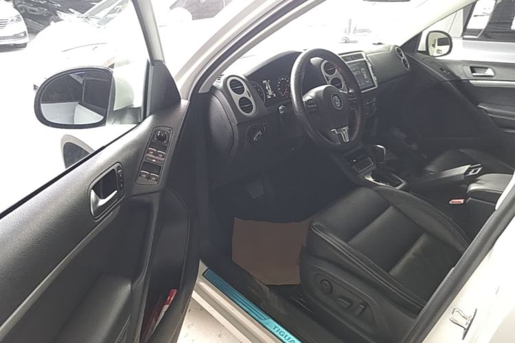 Used Volkswagen Tiguan 2017 300TSI Automatic Two-Wheel Drive Silk Road Comfort Edition Driver Seat