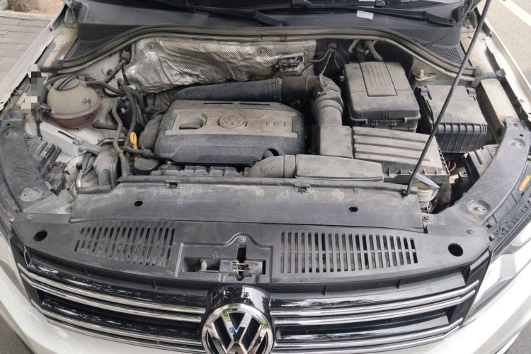 Used Volkswagen Tiguan 2017 300TSI Automatic Two-Wheel Drive Silk Road Comfort Edition Engine Bay