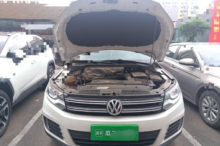 Used Volkswagen Tiguan 2017 300TSI Automatic Two-Wheel Drive Silk Road Comfort Edition Engine Bay