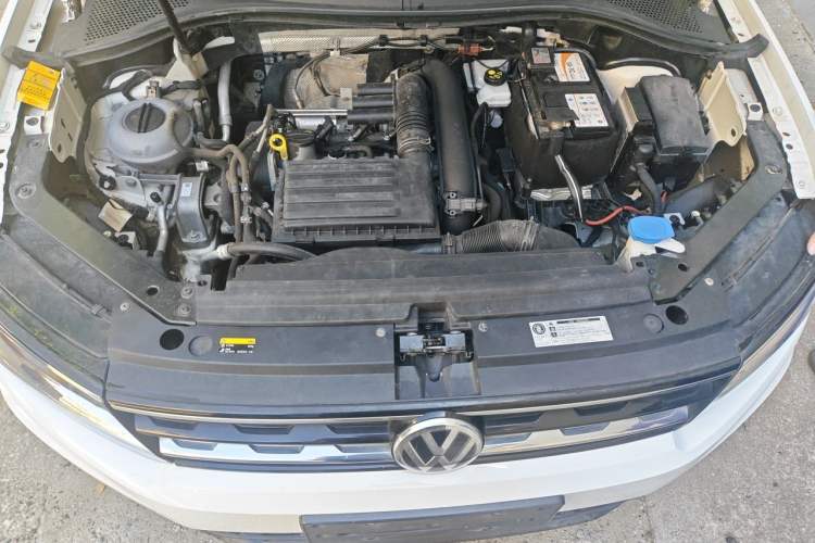 Used Volkswagen Tiguan 2017 280TSI Two-Wheel-Drive Elite Version Engine Bay