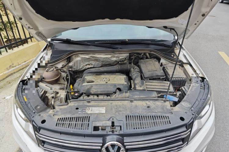 Used Volkswagen Tiguan 2017 300TSI Automatic Two-Wheel Drive Silk Road Comfort Edition Engine Bay