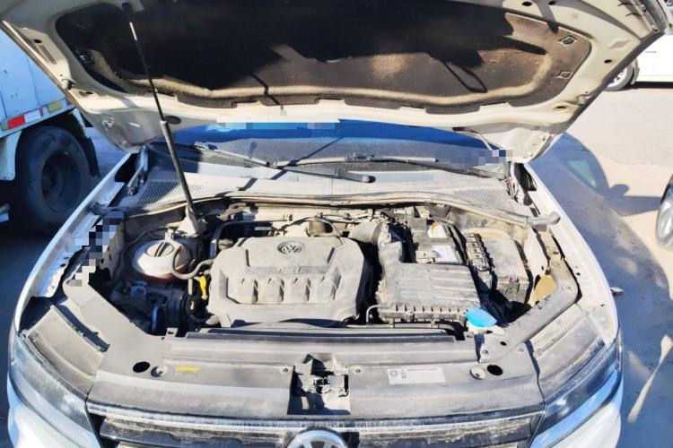 Used Volkswagen Tiguan 2017 330TSI All-Wheel-Drive Innovation Model Engine Bay