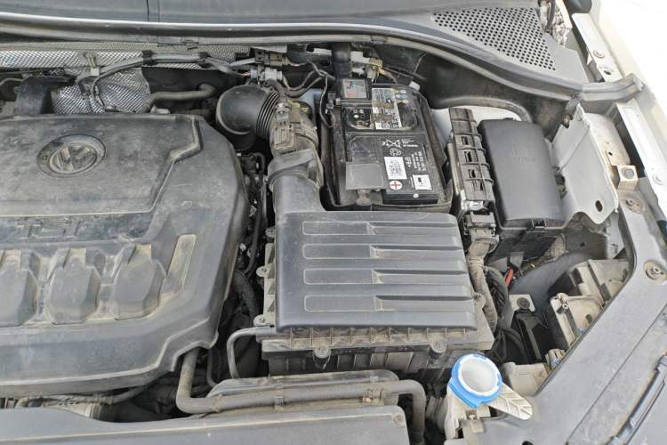 Used Volkswagen Tiguan 2017 330TSI Four-Wheel Drive High-End Model Engine Bay Left