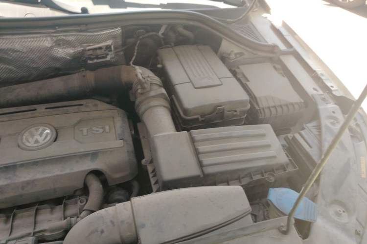 Used Volkswagen Tiguan 2017 300TSI Automatic Two-Wheel Drive Silk Road Comfort Edition Engine Bay Left