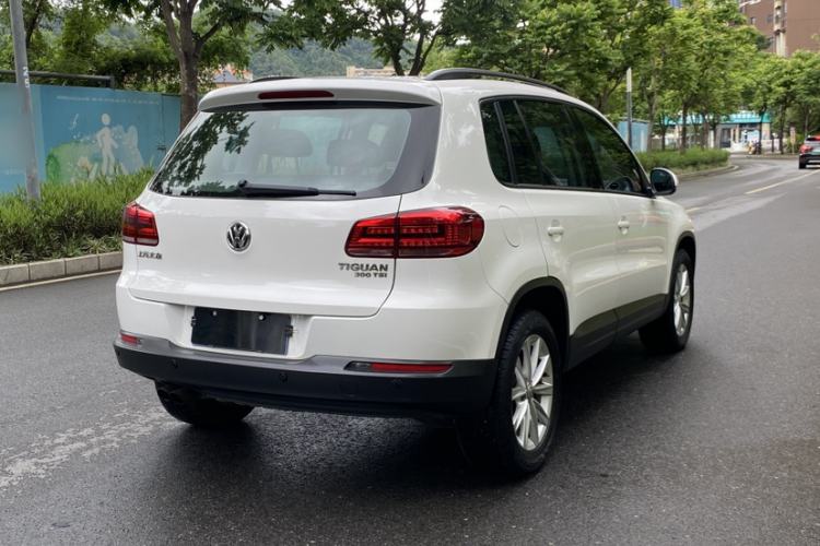 Used Volkswagen Tiguan 2017 300TSI Automatic Two-Wheel Drive Silk Road Luxury Edition Exterior 3