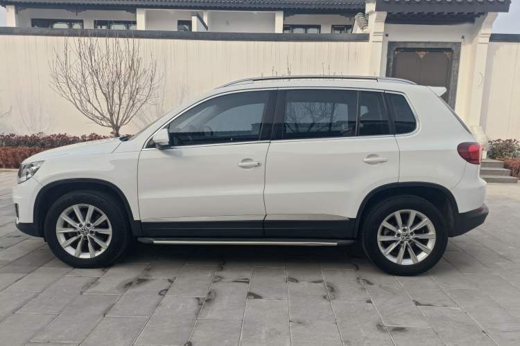 Used Volkswagen Tiguan 2017 300TSI Automatic Two-Wheel Drive Silk Road Luxury Edition Exterior 3